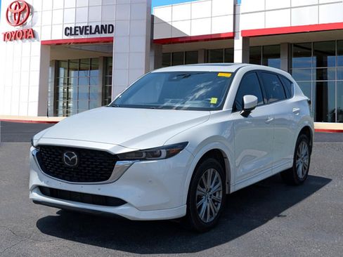 Used 2023 MAZDA CX-5 Signature AWD/4WD image 4