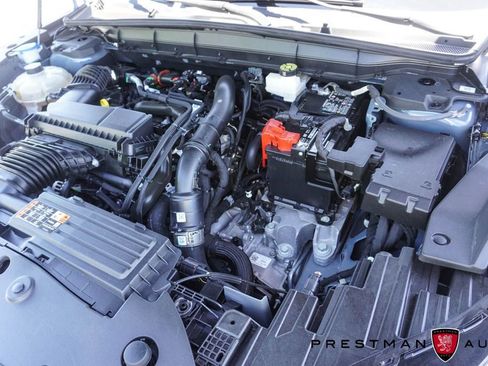 Used 2025 Lincoln Nautilus Premier AWD/4WD image 44
