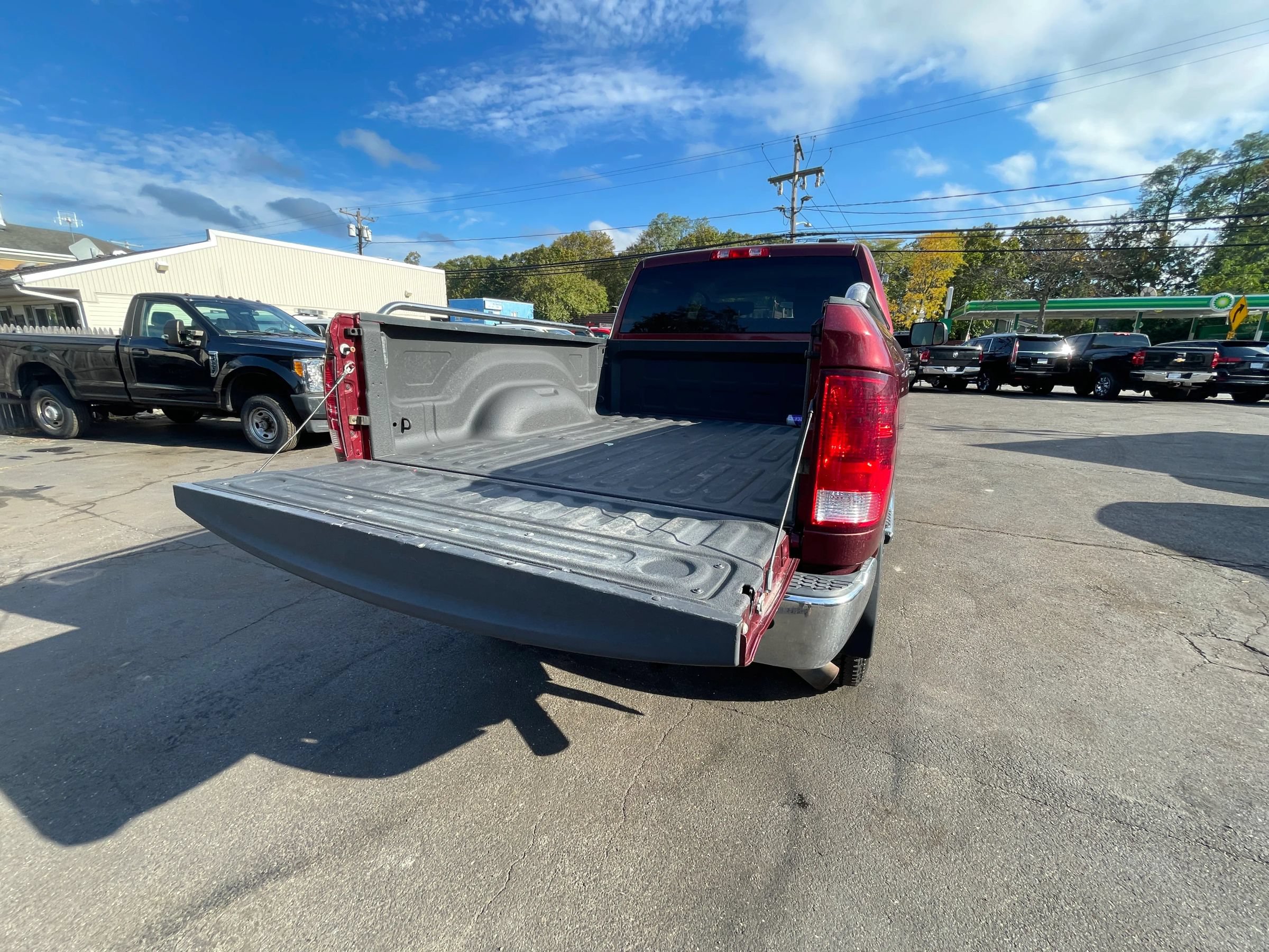 Used 2017 RAM 2500 Tradesman w/ Chrome Appearance Group AWD/4WD image 13