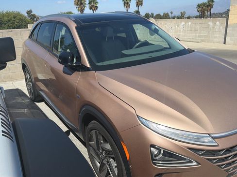 Used 2020 Hyundai Nexo Limited FWD image 5