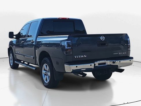 Used 2013 Nissan Titan SV w/ SV Premium Utility Pkg image 7