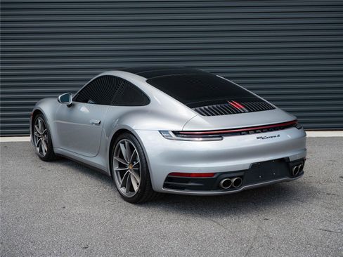 Certified 2020 Porsche 911 Carrera S RWD image 3