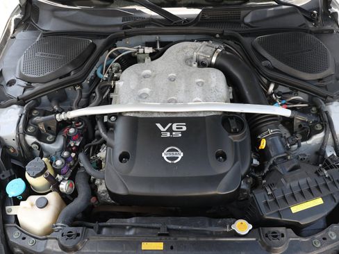 Used 2006 Nissan 350Z Coupe w/ (K96) Aerodynamics Pkg RWD image 22