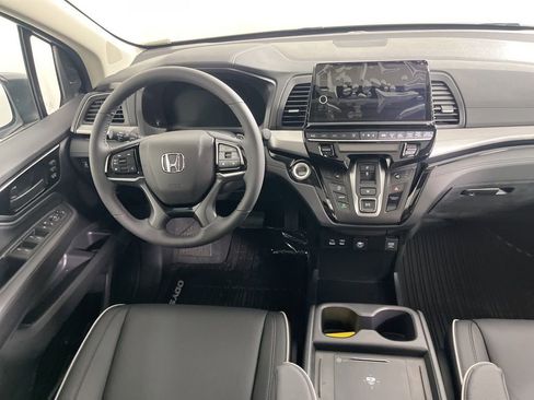 New 2026 Honda Odyssey Touring image 16