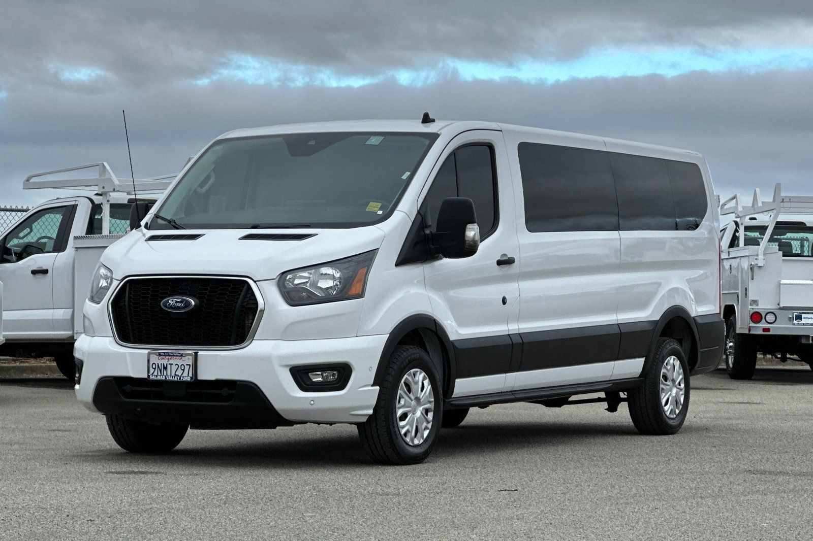 Used 2023 Ford Transit 350 XLT RWD image 8