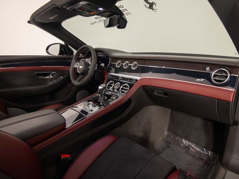 Used 2023 Bentley Continental GT S AWD/4WD image 17