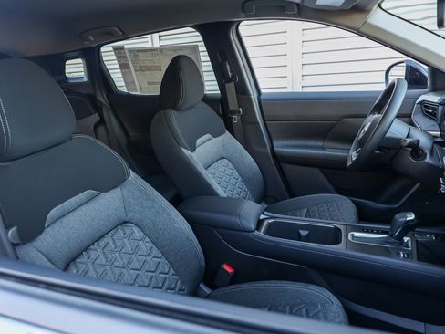 New 2026 Nissan Kicks SV image 21