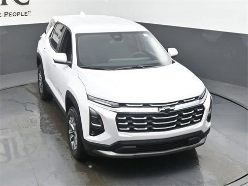New 2026 Chevrolet Equinox LT image 25
