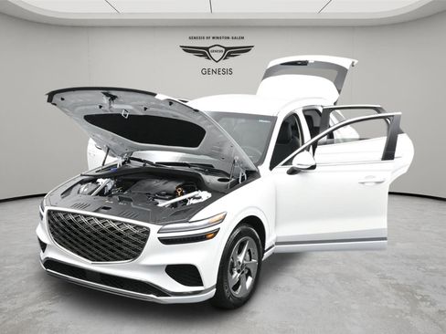 New 2026 Genesis GV70 2.5T AWD/4WD image 17