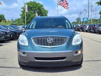 Used 2009 Buick Enclave CXL w/ Trailering Provision Package FWD video 2