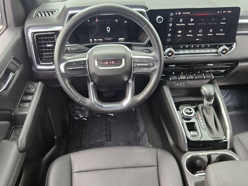 Used 2023 GMC Canyon Elevation w/ Elevation Premium Package AWD/4WD image 12