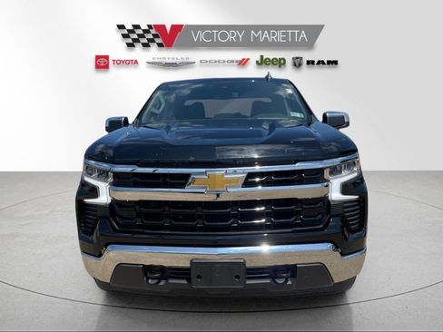 Used 2024 Chevrolet Silverado 1500 LT w/ Z71 Off-Road Package AWD/4WD image 8