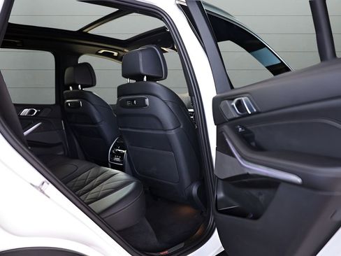 Used 2024 BMW X5 xDrive40i image 54