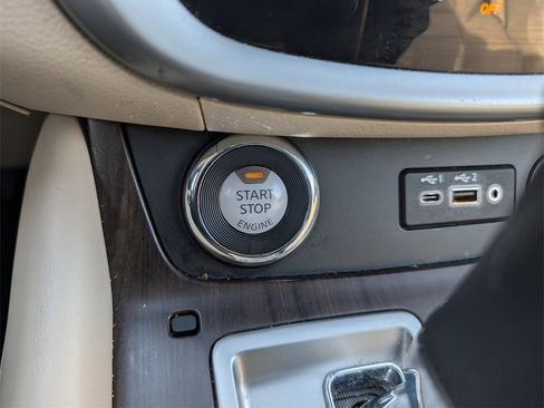 Used 2019 Nissan Murano Platinum image 19