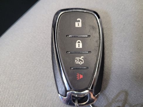 Used 2021 Chevrolet Malibu LS FWD image 32
