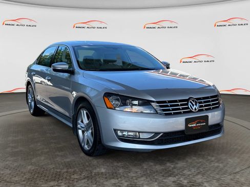Used 2015 Volkswagen Passat TDI SEL Premium FWD image 5