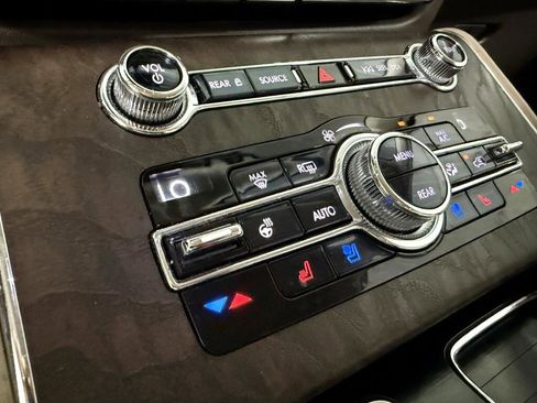 Used 2020 Lincoln Aviator Reserve w/ Elements Package Plus image 19