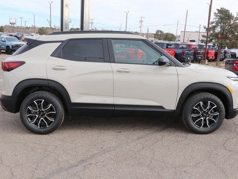 New 2026 Chevrolet TrailBlazer ACTIV w/ Driver Confidence Package image 8