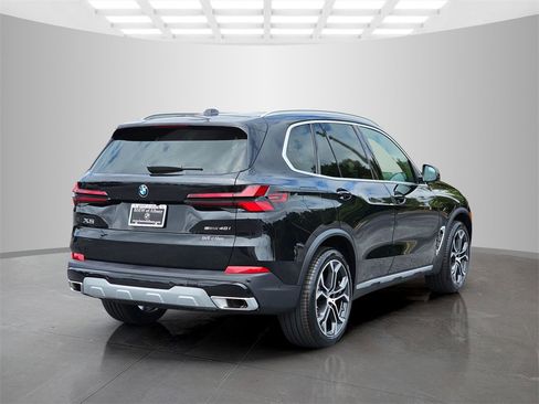 Used 2026 BMW X5 sDrive40i w/ Parking Assistance Package image 6