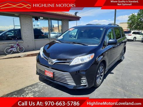 Used 2020 Toyota Sienna XLE AWD/4WD image 1