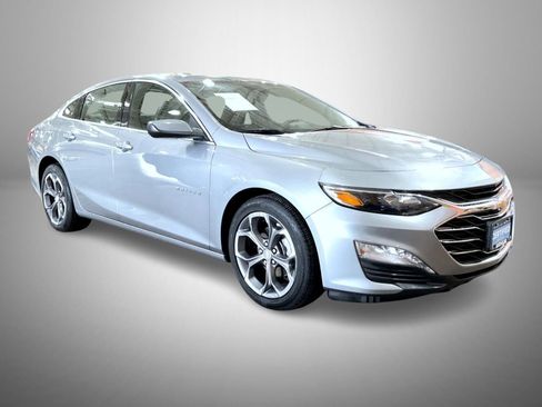 Certified 2024 Chevrolet Malibu LT image 3