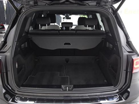 Used 2023 Mercedes-Benz GLB 250 image 28