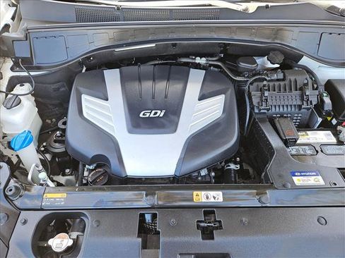 Used 2018 Hyundai Santa Fe SE FWD image 28