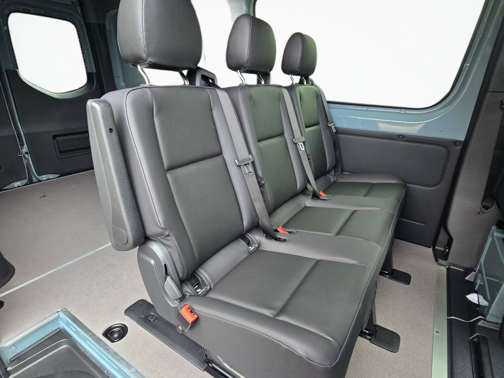 New 2026 Mercedes-Benz Sprinter 2500 image 24