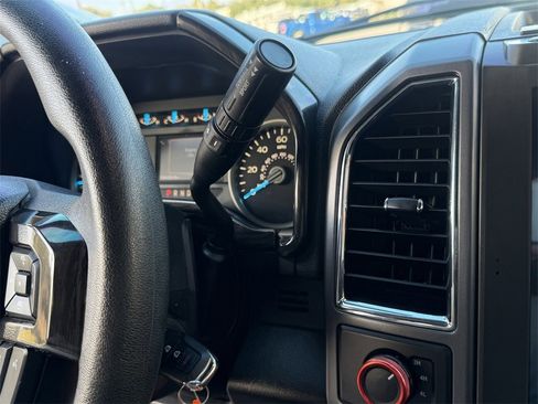 Used 2016 Ford F150 XLT w/ Trailer Tow Package image 22