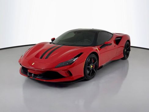 Used 2021 Ferrari F8 Tributo RWD image 10