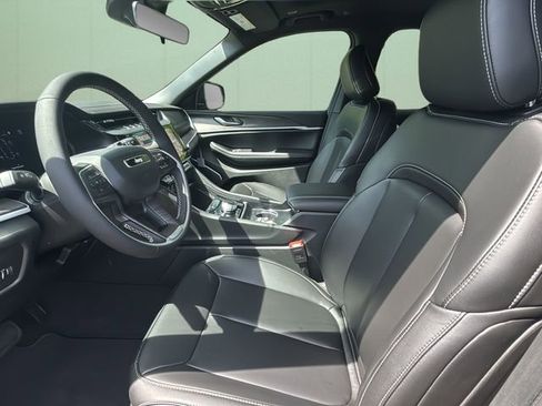 New 2026 Jeep Grand Cherokee L Limited AWD/4WD image 38