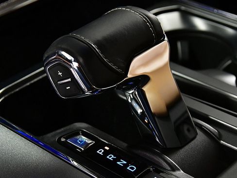 Used 2022 Ford F150 Lariat w/ Equipment Group 502A High image 29