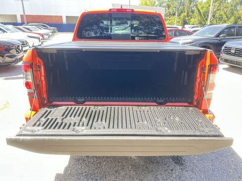 Used 2025 Nissan Frontier Pro-X w/ Black Accent Package RWD image 9