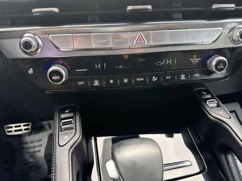 Used 2025 Kia Telluride SX Prestige X-Line AWD/4WD image 19