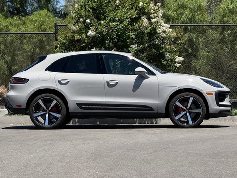 Used 2026 Porsche Macan S AWD/4WD image 8