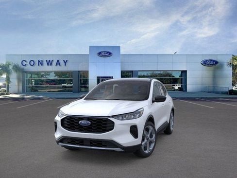 New 2026 Ford Escape ST-Line w/ Tech Pack #1 FWD image 2