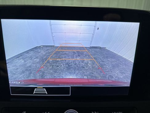 Used 2021 Chevrolet Blazer LT FWD image 17