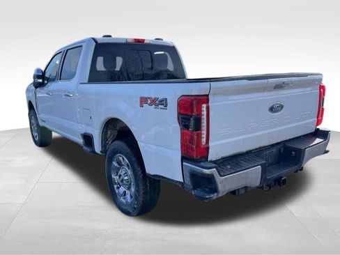 Used 2023 Ford F250 Lariat w/ Lariat Ultimate Package image 7