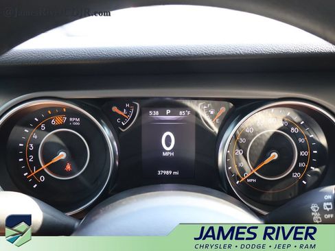 Used 2022 Jeep Wrangler Unlimited Sport AWD/4WD image 28
