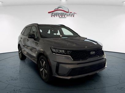 Used 2021 Kia Sorento S w/ Panoramic Sunroof Package