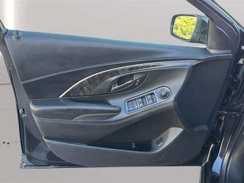 Used 2016 Buick LaCrosse Leather image 16