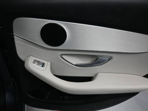Used 2016 Mercedes-Benz C 300 4MATIC Sedan image 35