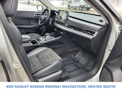 Used 2024 Mitsubishi Outlander image 56