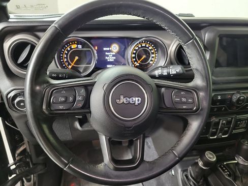 Used 2021 Jeep Wrangler Unlimited Sport AWD/4WD image 15