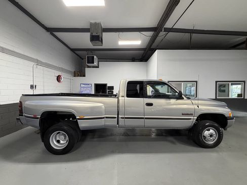 Used 1999 Dodge Ram 3500 Truck 4x4 Quad Cab image 5