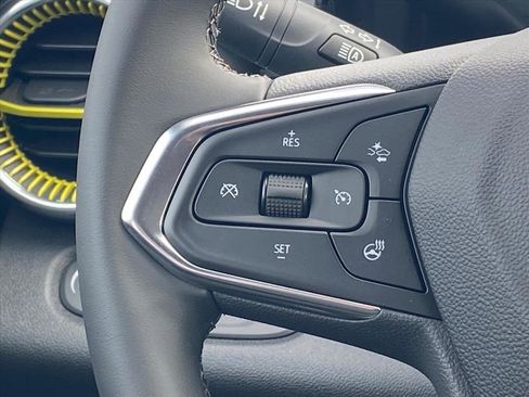 New 2026 Chevrolet Trax LT w/ Driver Confidence Package image 8