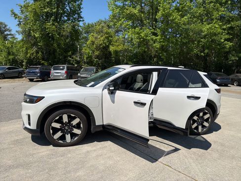 Used 2024 Honda Prologue Elite image 18