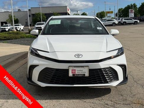 Used 2025 Toyota Camry SE w/ Convenience Package FWD image 8