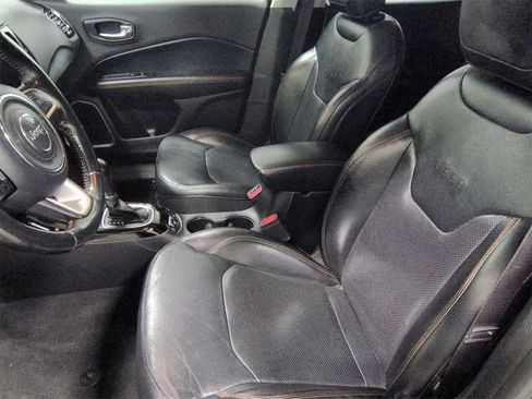 Used 2019 Jeep Compass Limited image 16