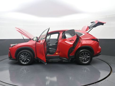 Used 2023 Lexus NX 350 AWD image 40